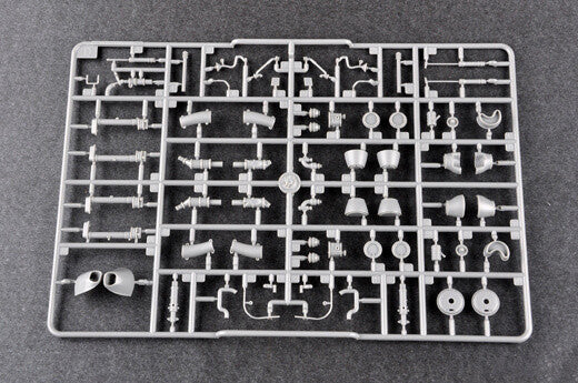 1/35 scale model Trumpeter Chinese Z-9WA Helicopter