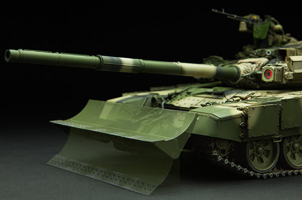 1/35 scale model Meng Russian Main Battle Tank T-90 with TBS-86 Tank Dozer