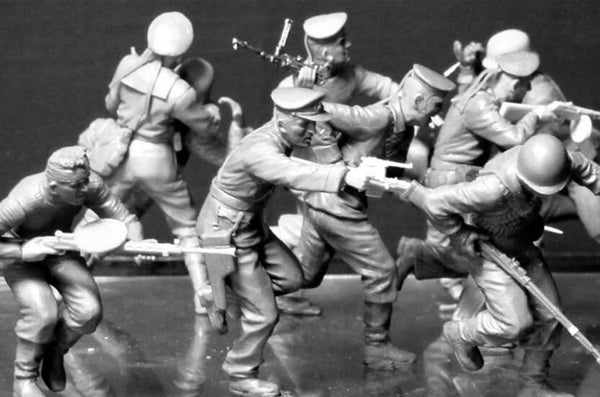 1/35 scale model MasterBox Soviet Marines, Attack, 1941-1942 (Eastern Front Battle Series)