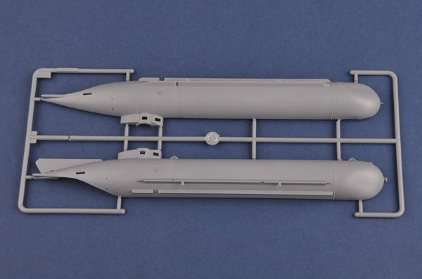 1/35 scale HobbyBoss German Molch Midget Submarine