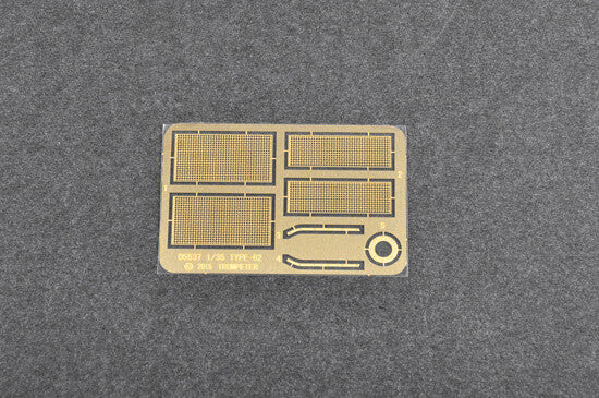 Trumpeter 1/35 scale model PLA Type 62 Light Tank