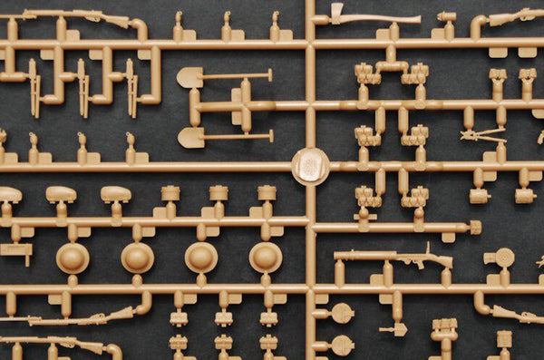 Revell 1/35 WWI Infantry German, British and French