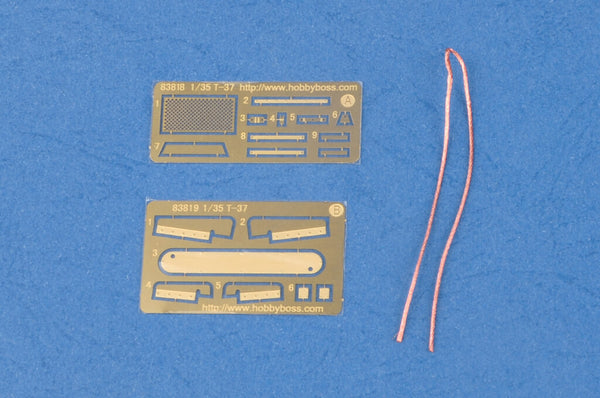 1/35 scale model HobbyBoss Late Soviet T-37TU Command Tank