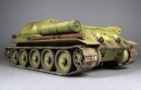 1/35 scale model Miniart SU-122 (Mid Production) Full Interior