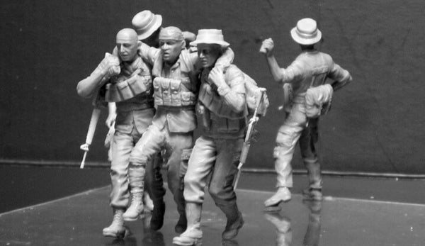 1/35 scale model MasterBox Head for the "Huey", Vietnam War series