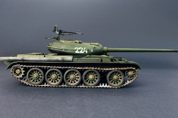 1/35 scale model Miniart T-54-1 Soviet Medium Tank