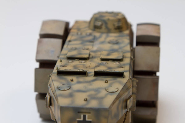 1/35 scale model Meng VsKfz 617