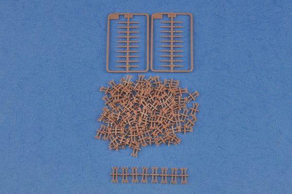 Hobby Boss Soviet OT-130 Flame Thrower Tank 