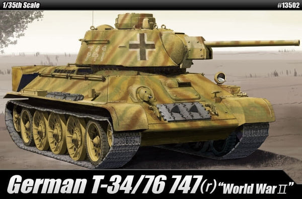 1/35 scale model Academy T-34 747 r German Version