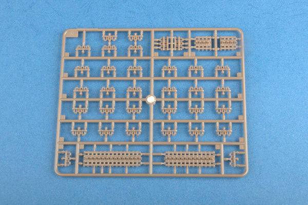 1/35 scale model HobbyBoss Pz. Kpfw. I Ausf. F VK18.01 Early Panzer tank