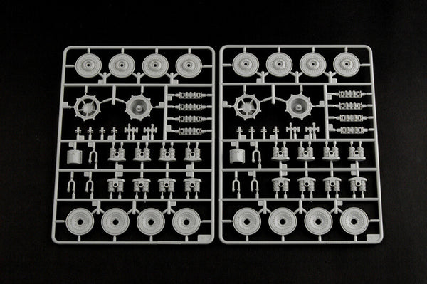 1/35 scale Trumpeter German Super Heavy Jagdpanzer E-100