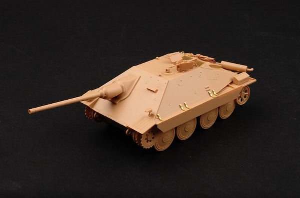 1/35 scale Trumpeter German Jagdpanzer 38(t) Hetzer STARR