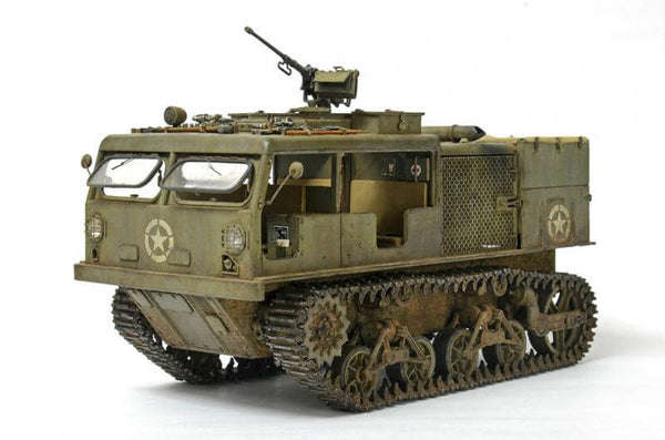 1/35 scale model HobbyBoss M4 High Speed Tractor