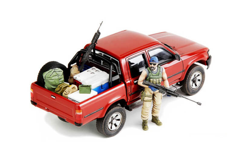 MENG Model 1:35 Toyota Hilux Pickup Truck w/ ZPU1 Anti-Tank Gun Kit (Multicolor), Multicolor, 13.2 x 5.5 x 5 cm MENG Model 1:35 Toyota Hilux Pickup Truck w/ ZPU1 Anti-Tank Gun Kit (Multicolor), Multicolor, 13.2 x 5.5 x 5 cm