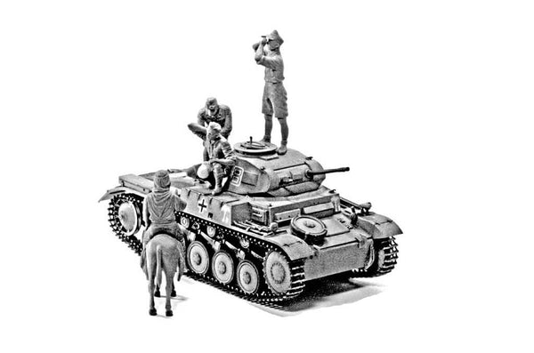 1/35 scale model Master Box Afrika Korps, German Tankmen