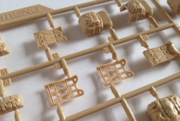1/35 scale Meng Model Modern US Military Individual Load Carrying Equipment