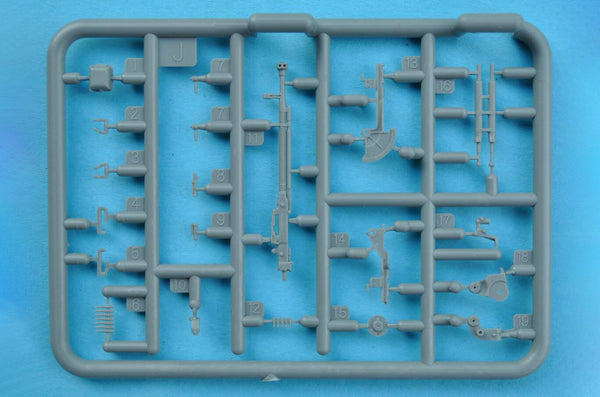 Miniart 1/35 Soviet Machine Guns and Equipment