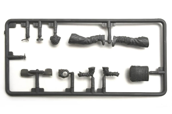 1/35 scale Miniart Bundeswehr Tank Crew