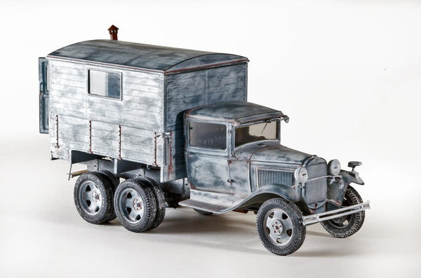 1/35 scale Miniart GAZ-AAA With Shelter