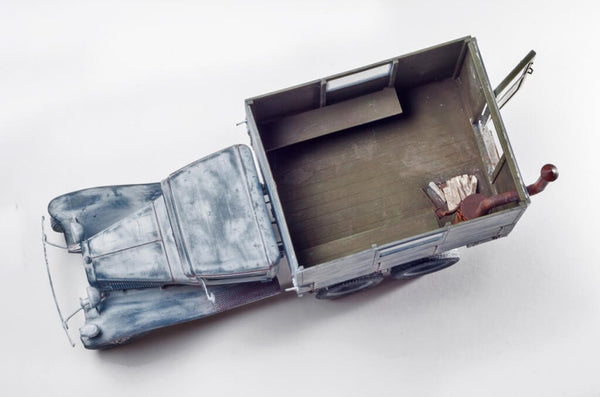 1/35 scale Miniart GAZ-AAA With Shelter