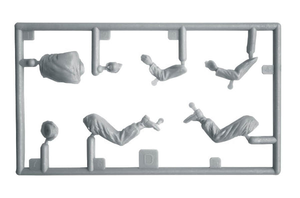 Miniart 1/35 scale German Tank Crew, France 1940