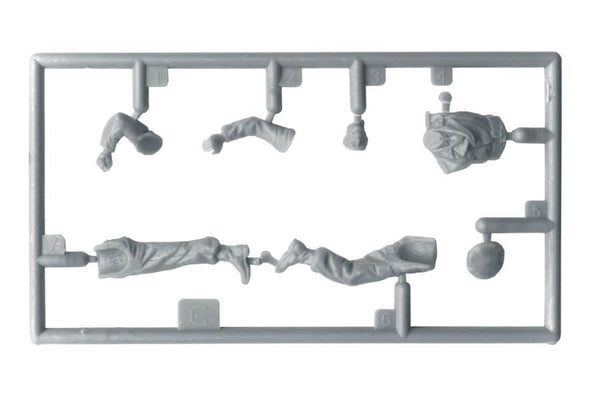 Miniart 1/35 scale German Tank Crew, France 1940