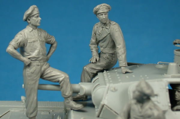 Miniart 1/35 scale German Tank Crew, France 1940