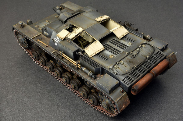 1/35 scale Miniart Stug III O-Series
