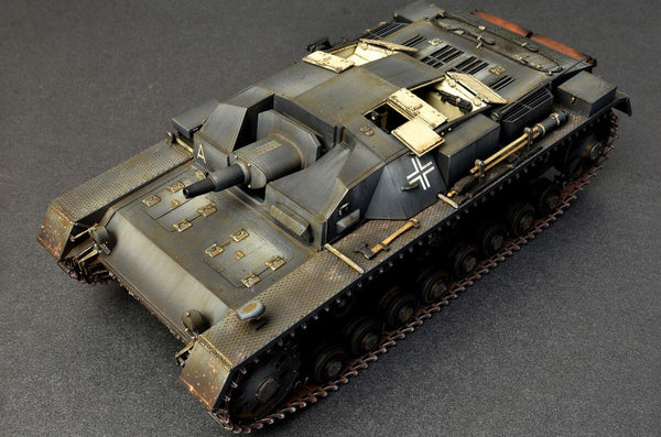 1/35 scale Miniart Stug III O-Series