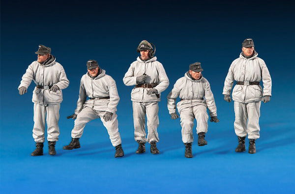 1/35 scale Miniart German Tank Crew Winter, Special Edition