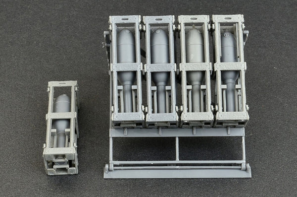 1/35 scale Miniart Schweres Wurfgerät 40