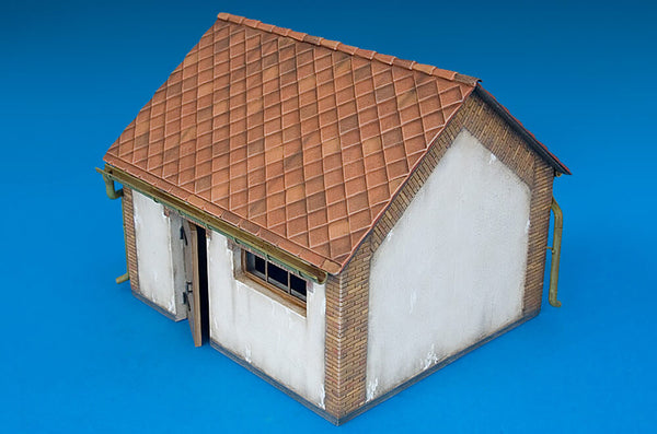 Miniart 1:35 - European Barn - Plastic model kit #35534