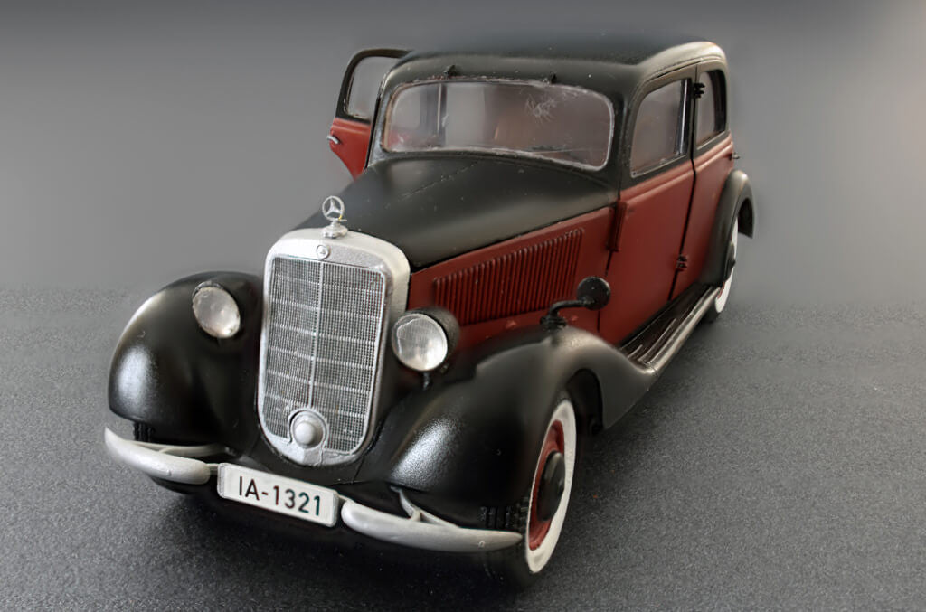 Miniart 1:35 - German Passenger Car Type 170V 4 Doors - Panzer Models