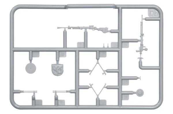 1/35 scale model Miniart Soviet Assault Infantry (Winter Cloaks)