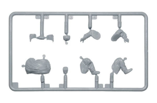 1/35 scale model Miniart Soviet Assault Infantry (Winter Cloaks)