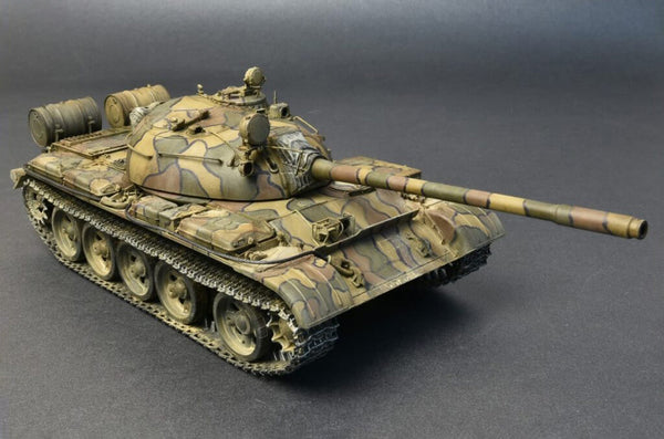 1/35 scale Miniart T-55 Soviet Tank Mod. 1963 with Interior