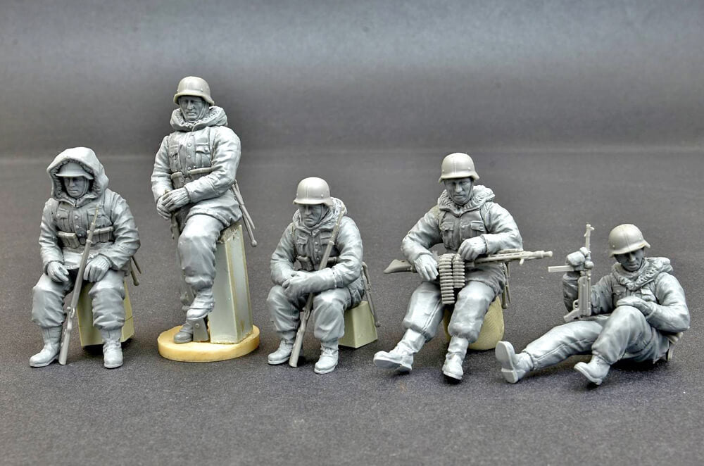 A7V Totenkopf プラスチックモデルキット 1/35 Amazon | GSI クレオス(GSI Creos) モンモデル 1/35 ドイツ軍