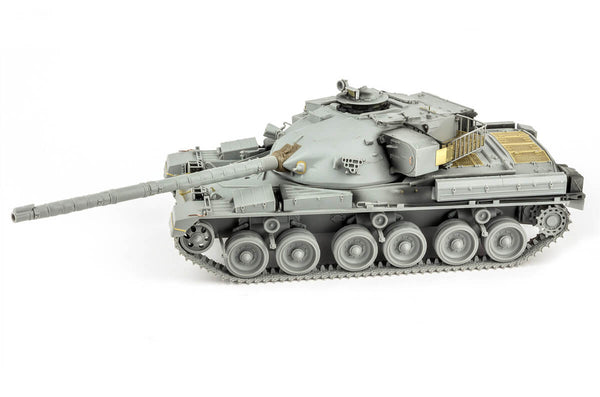 1/35 scale model Takom Chieftain Mk.5 Main Battle Tank MBT
