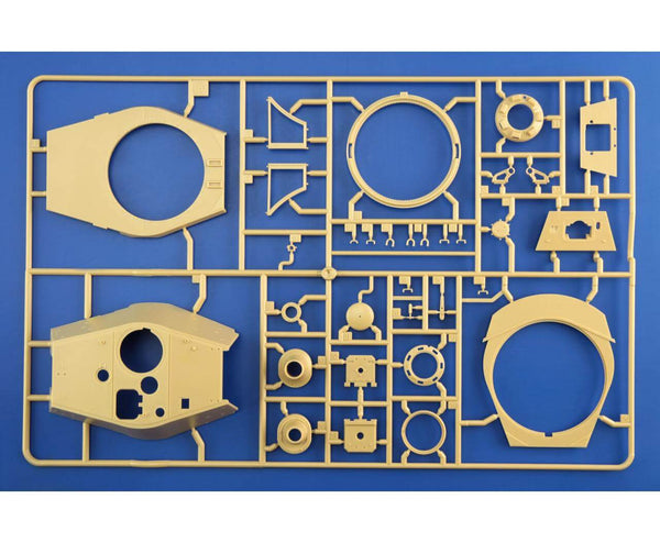1/35 scale model Eduard Tiger 2 II Panzer VI tank