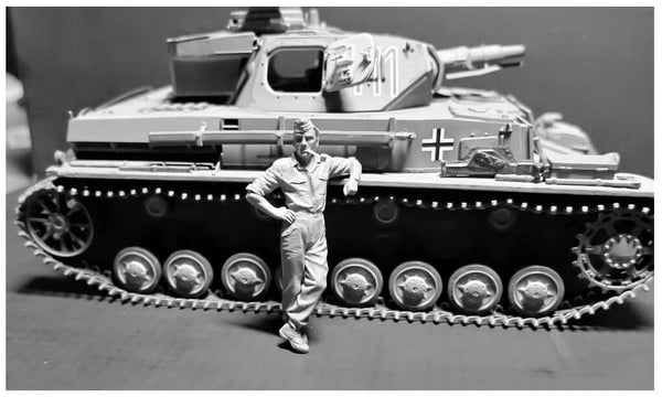 1/35 MasterBox German Tankers A Break Between Battles 35149