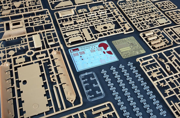 1/35 scale model Miniart SU-122 Initial Production With Full Interior Plastic Kit 35175