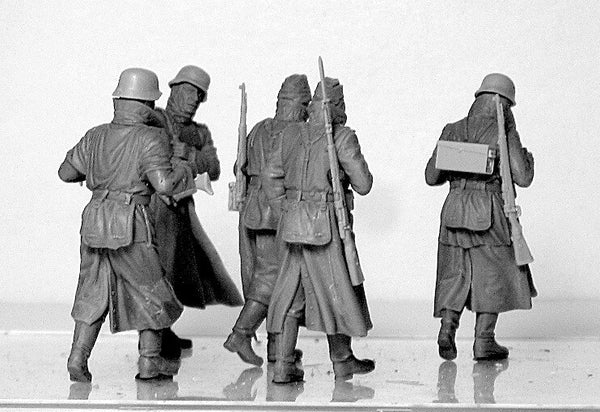 1/35 scale model MasterBox German Infantry 1941-1942 Cold Wind
