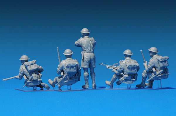 1/35 scale Miniart British Soldiers Tank Riders