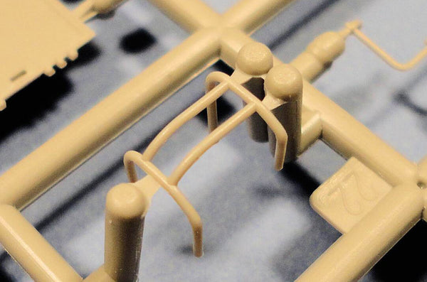 1/35 scale model HobbyBoss Soviet JS-4 Heavy Tank