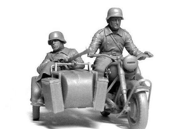 1/35 scale model MasterBox Kradschutzen German Motorcycle Troops on the move Plastic Figure Kit 3548
