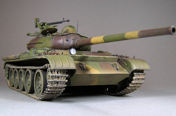 1/35 scale Miniart T-54-1 Soviet Medium Tank with Interior